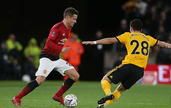 球队阵容深 球队阵容深